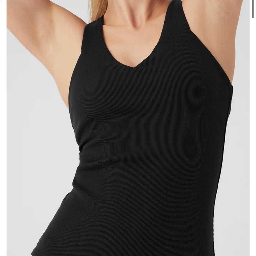 All Yoga Elevate Tank- size M, NWOT